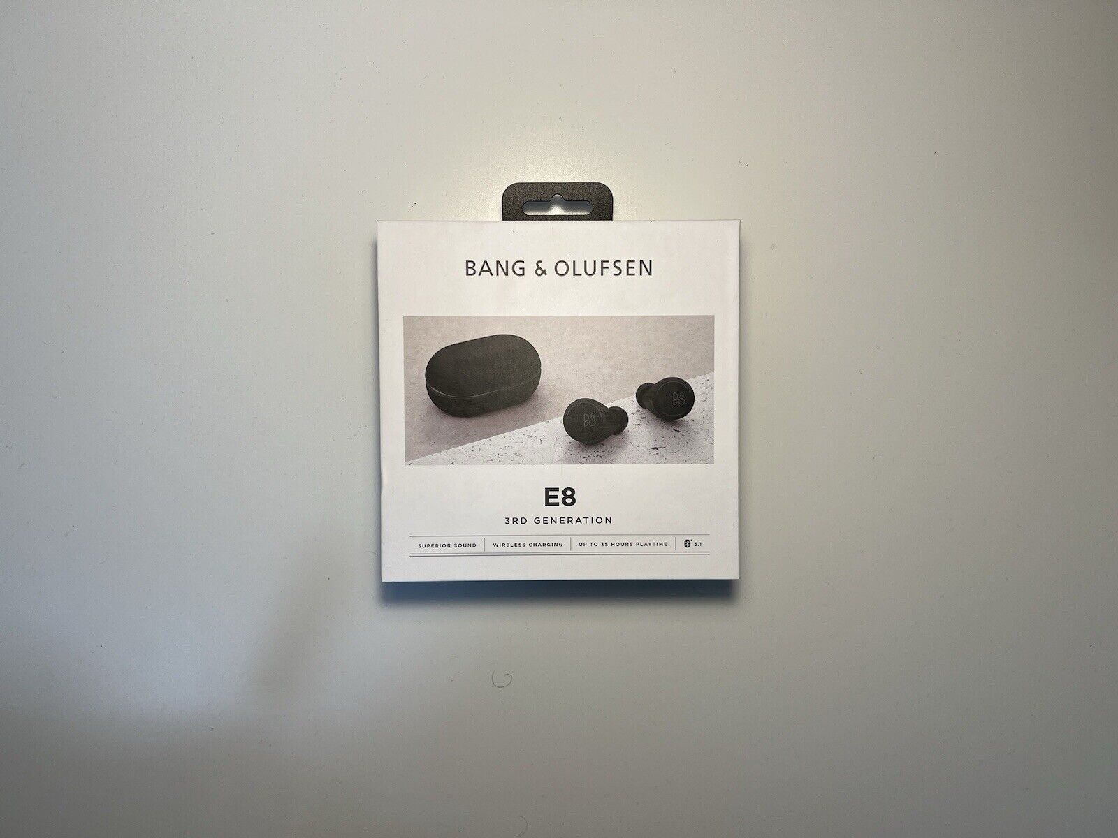 Bang & Olufsen BeoPlay E8 3rd Generation  - NUR LADECASE - Bluetooth - Schwarz