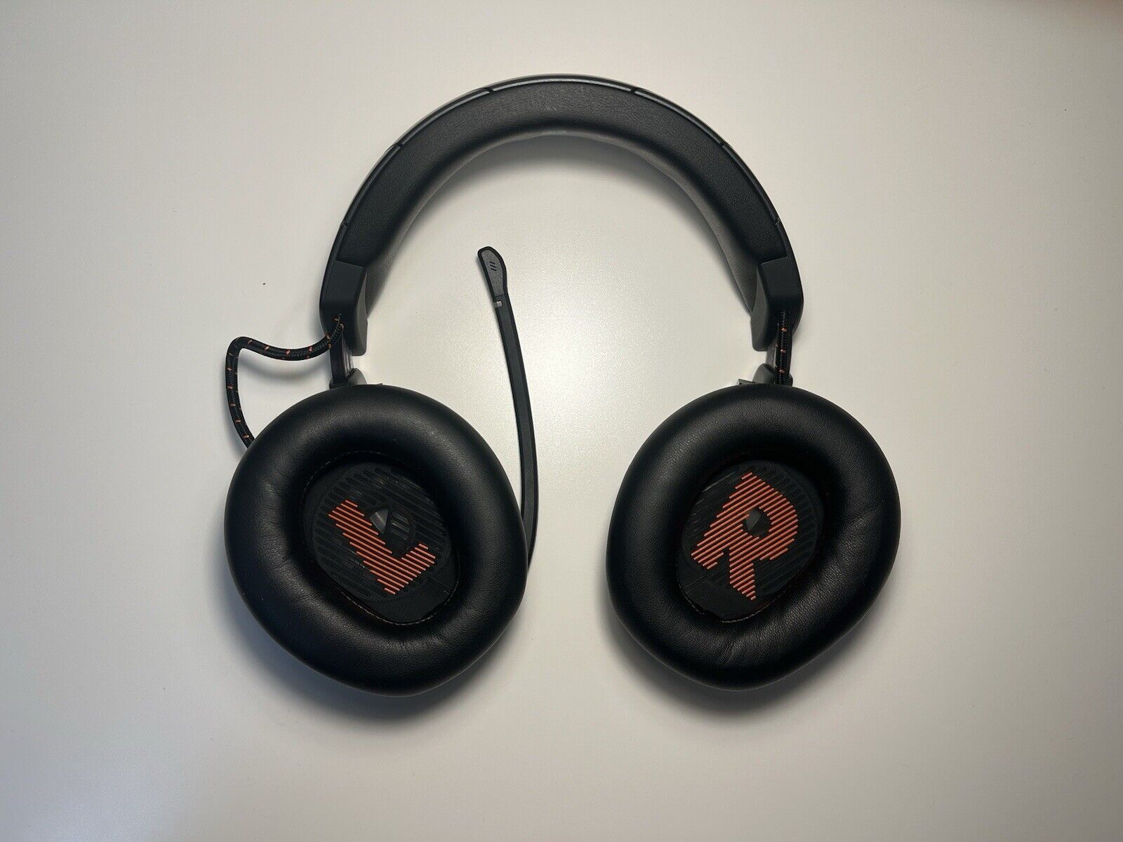 JBL Quantum 810 Wireless Gaming Headset