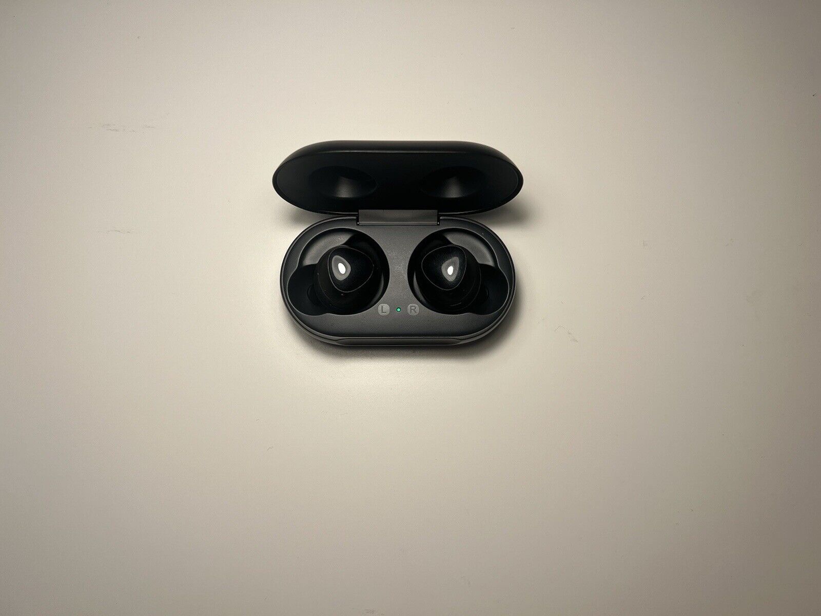 Samsung Galaxy Buds Drahtlose Kopfhörer - Schwarz (SM-R170NZKABGL)