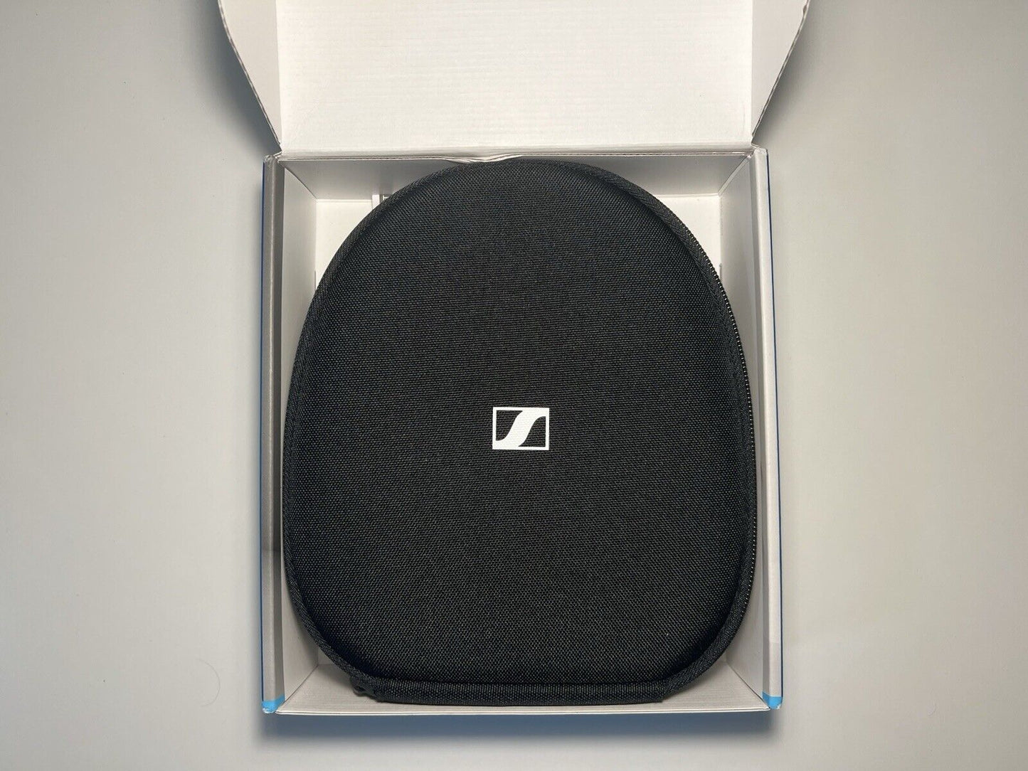 Sennheiser ACCENTUM Plus Wireless Bluetooth Kopfhörer Schwarz