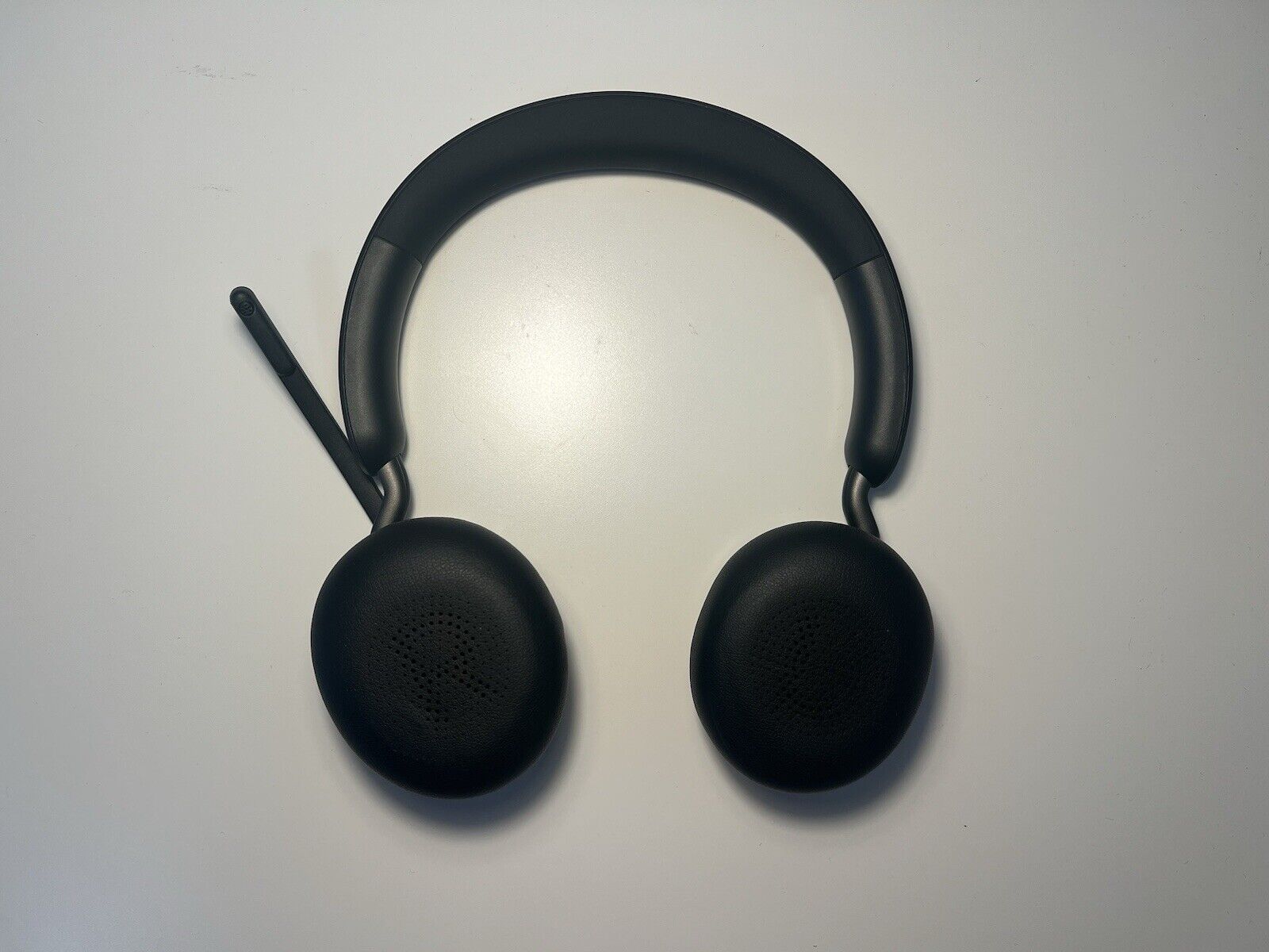 Jabra Evolve2 65 Headset - Schwarz (26599-989-999) Defekt Lädt Nicht